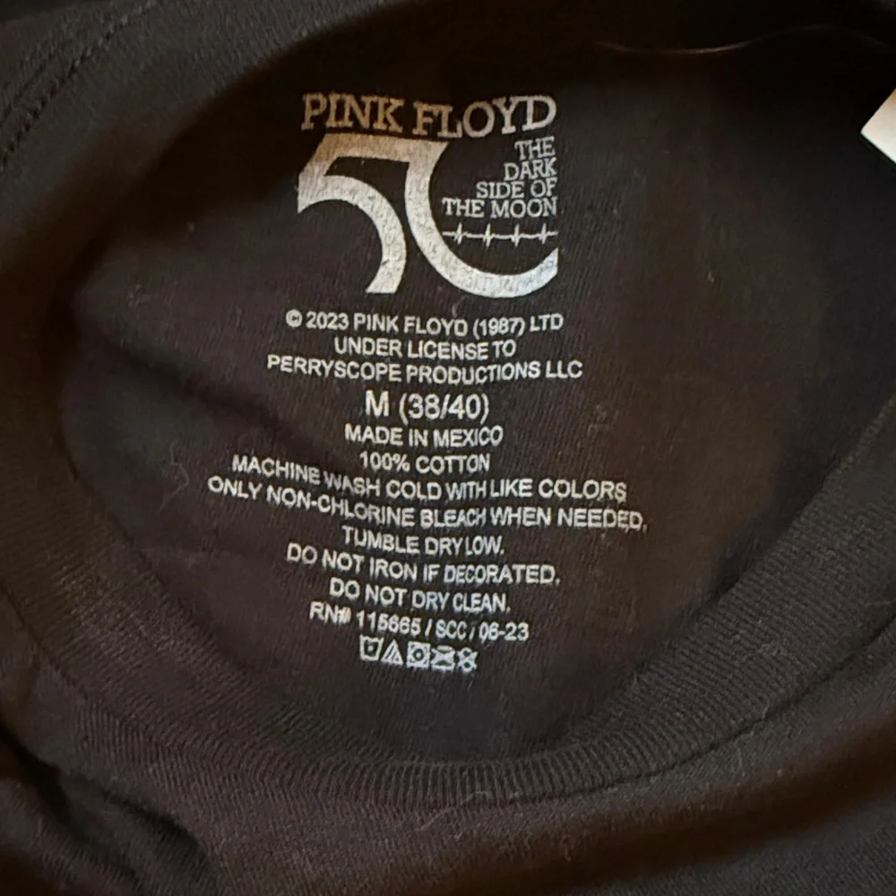 Pink Floyd Black Cotton Tee - Picture 3 of 3